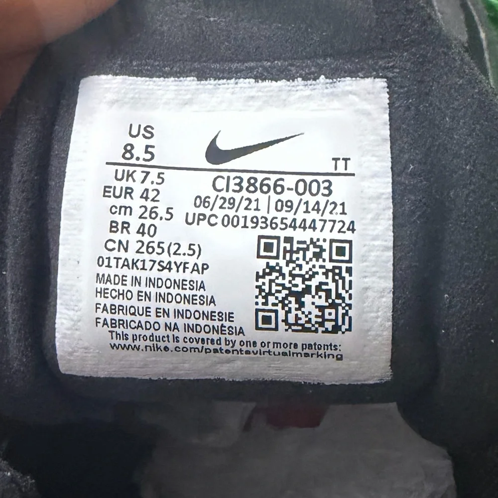 Nike Air‎ Max 270 React Black Oil Grey Size 8.5